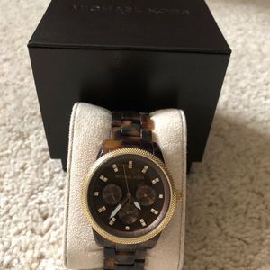 Michael Kors Tortoise/Gold Watch
